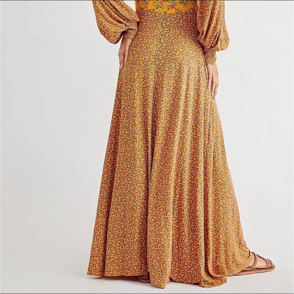 FREE PEOPLE - Love Story Maxi In Golden Pollen Combo - Picture 5 of 9
